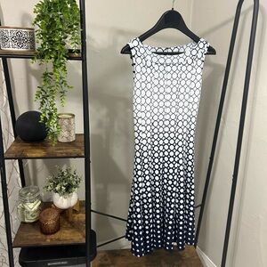 Maria Gabrielle- Fit and Flare Midi Dress (Size Small)